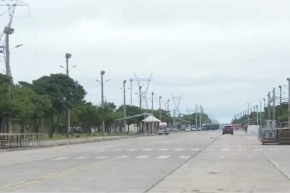 Ultiman detalles para el Corso cruceño en el Cambódromo