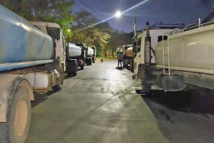 Solo trabaja el 50% de las cisternas que abastecen de agua a Cochabamba debido a la escasez de diésel