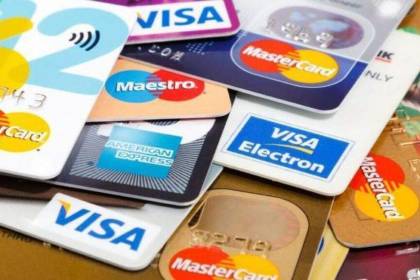 ¿Desde cuándo se podrán usar las tarjetas para pagos en dólares? Mira las claves de este proceso