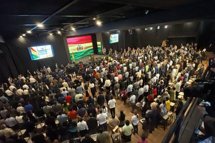 En directo: El Gobierno se reúne con los actores del país en el encuentro nacional por Bolivia 