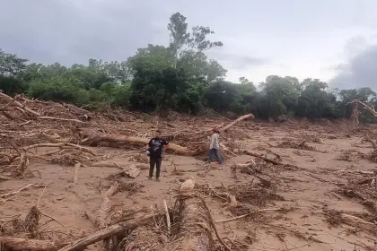 Bloqueos frenan acciones de auxilio ante riesgo de inundaciones, alerta Ministerio de Defensa