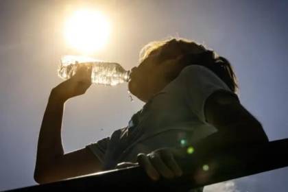 ¡Atención! Rige alerta naranja por intenso calor y fuertes vientos; las temperaturas llegarán hasta los 42 °C