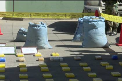 Un hombre es hallado con 100 kilos de droga en siete bolsas de yute en Cochabamba