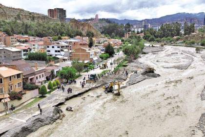 Senamhi emite alerta naranja por lluvias y posible desborde de ríos en cuatro departamentos 