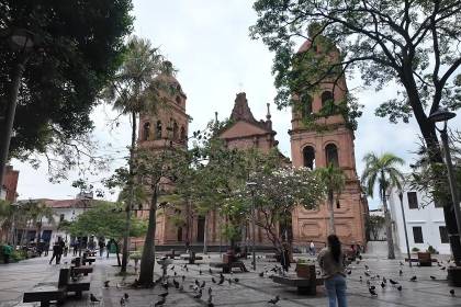 ¡Aún no guarde el paraguas! Se viene un sur con lluvias a Santa Cruz
