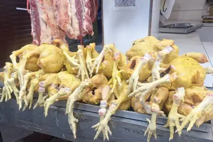 Precio del kilo de pollo: Está en Bs 26 en Santa Cruz y entre Bs 24 y 25 en Cochabamba y La Paz