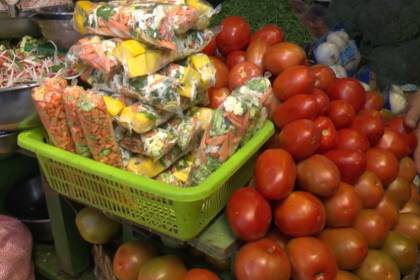 El precio de las verduras se incrementa en mercados del eje troncal y familias reducen sus compras 