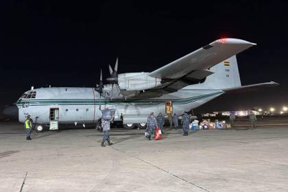 Expertos del SAR FAB y de la UMEE de Bolivia se suman a las labores de rescate en Venezuela
