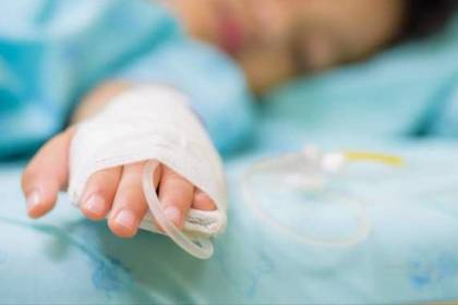 Mellizos rescatados: un bebé perdió la visión por una infección y la niña tenía llagas en la piel