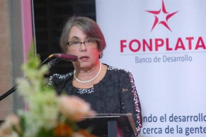 Fonplata anuncia para Bolivia un financiamiento de $us 1.000 millones para los próximos cinco años 