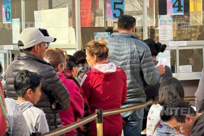 Terminal de Buses de La Paz emitió 400 permisos de viaje en el arranque de las vacaciones