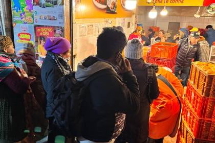 Sube el kilo de pollo a Bs 27 en La Paz y comerciantes señalan que es por sobrecostos de transporte ante bloqueos
