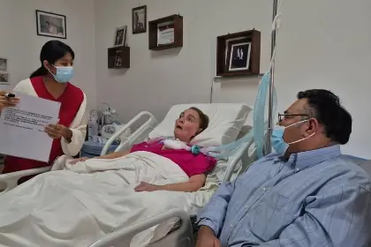 Anuncian que en las próximas horas devolverán la fianza de Bs 70.000 a la exministra Roca, que está delicada de salud