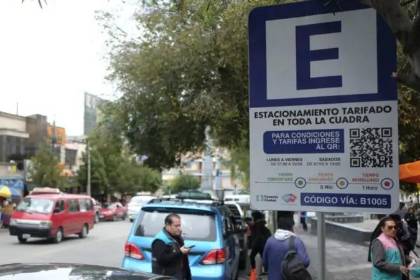 Fallo judicial restituye el servicio de parqueo tarifado en La Paz, según la Alcaldía 