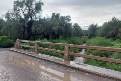 Hombre es hallado sin vida tras caer a un río cuando transitaba en su bicicleta 