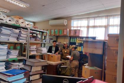 Desprecintan oficinas de la ABC y revisan documentación por el caso de contratos de la doble vía El Sillar