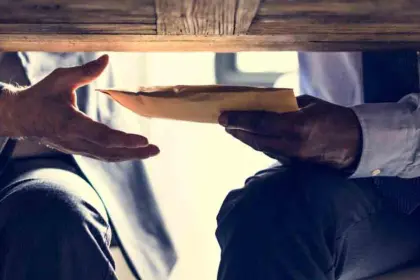 Estudio señala que Bolivia es el más corrupto de Latinoamérica y el segundo en el mundo