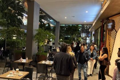 Policía activa el Plan Z tras asalto armado a una joyería en un centro comercial cruceño