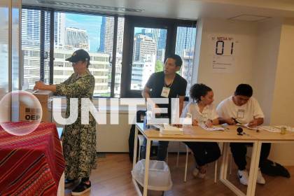 Bolivianos votan en Japón: La segunda vuelta electoral está en marcha