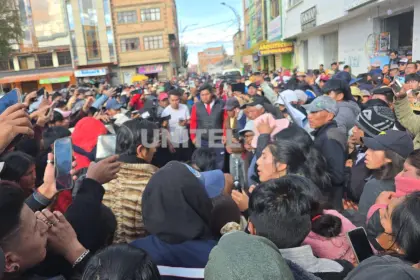 Tras tensión en Viacha, acusados de matar a un chofer se salvan de ser linchados y son llevados de nuevo a celdas
