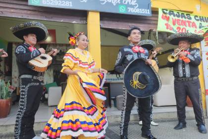 Día de la Madre: “Hay un bajón” en los contratos pese a los menores precios, señalan mariachis y otros artistas