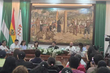 Concejo cruceño: Se suspende sesión para elegir Directiva por medida cautelar en favor de Alcocer y Mucarzel