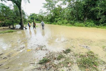 Comunarios en San Carlos temen una riada en esta época de lluvias y exigen trabajos preventivos a las autoridades