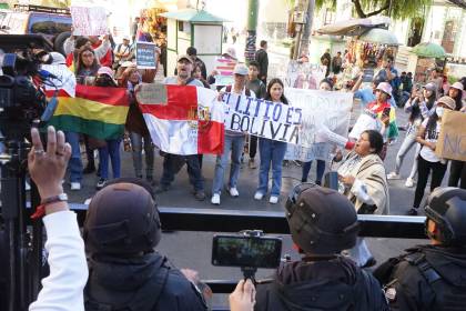 Cívicos potosinos no descartan un paro para radicalizar protestas en rechazo a los contratos de litio 