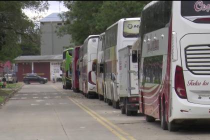 Escasez de diésel: Federación de Cooperativas de Transporte dice que opera solo al 30%