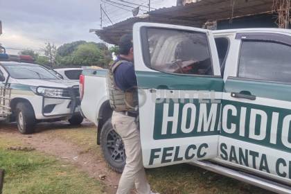 Mujer muerta en un motel presenta una lesión en el cuello y se aguarda la autopsia de ley