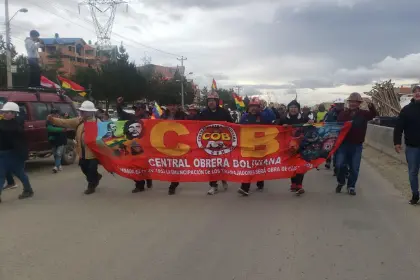 “Hay una aristocracia sindical minera que quiere mantener privilegios”, señala Canciller ante protestas por el DS 5503