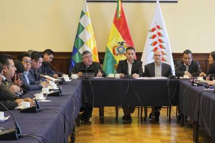 Bloqueos: Lara instala la “comisión de diálogo”, que reúne a dos ministros, la Iglesia, el Defensor y representantes de sectores