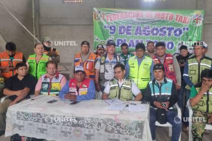 Mototaxistas de Santa Cruz anuncian paro indefinido con bloqueo de carreteras desde el 5 de mayo