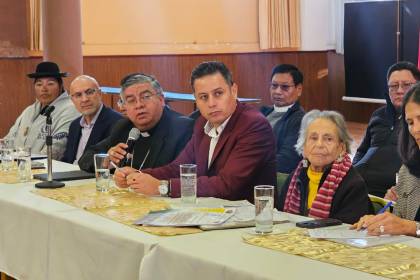 Sin la COB ni los campesinos, se instala el diálogo que busca frenar los bloqueos en Bolivia