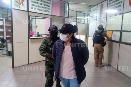 Caso maletas: Justicia determina detención domiciliaria para presunta socia del juez Zeballos