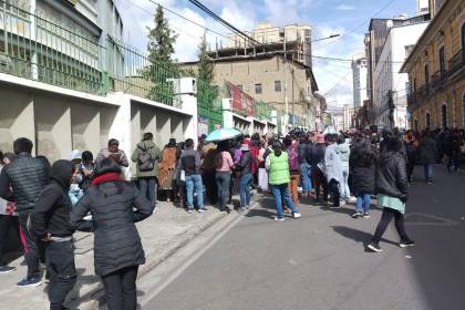 La Paz: Postergan una semana el examen de admisión a escuelas formativas de maestros por problemas técnicos