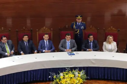 Presidente del TSJ: “No podemos seguir yendo todos los años a extender la mano al Ministerio de Economía”