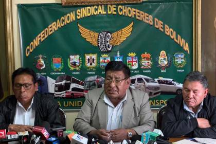 La Confederación de Choferes confirma asistencia a la reunión con el Gobierno para este martes