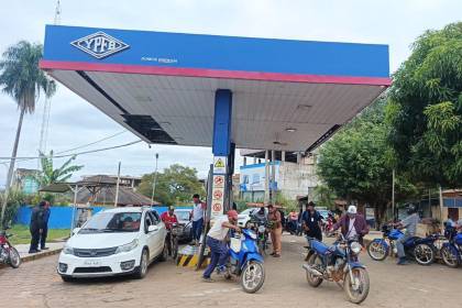 Bolivia: Gasto en combustible ronda entre $us 40 y 50 millones a la semana, según ministro