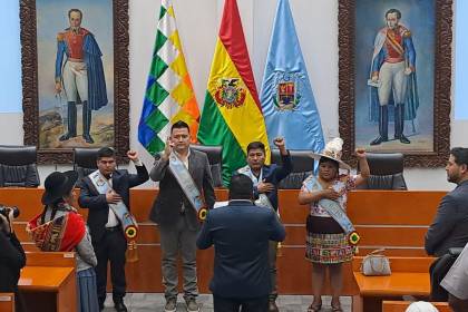 Grover García fue elegido como presidente de la Asamblea Legislativa Departamental de Cochabamba