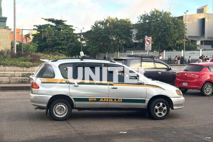 Lunes arranca sin micros en Santa Cruz de la Sierra, pero hay algunos trufis circulando