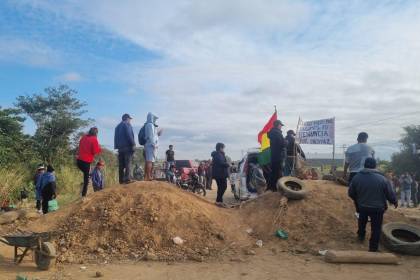 Desde el Concejo de San Julián piden al gobernador y ministros dialogar en su municipio con los sectores que bloquean
