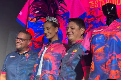 ‘Testarudos’ presentan su casaca para el Carnaval cruceño 2026