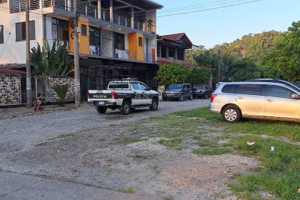 Hallan el cuerpo de un hombre con un disparo en la cabeza y en estado de descomposición en Villa Tunari