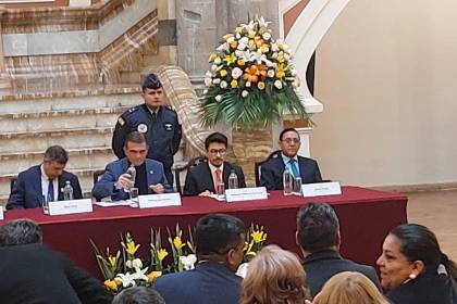 Gobierno promulga la Ley de Prediarios junto a los gobernadores del país