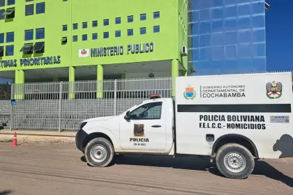 Autopsia revela que mujer hallada en un inmueble murió por broncoaspiración y hemorragia
