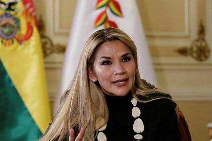 Jeanine Añez a Rodrigo Paz: “No basta con señalar el boicot, hay que desarticularlo”