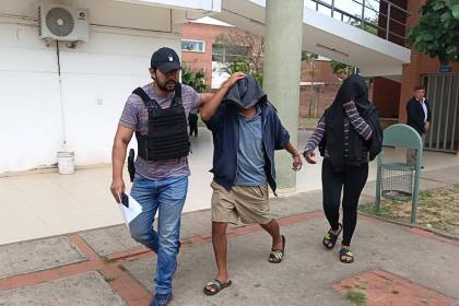 A la cárcel un chofer y la operadora de un surtidor por acopio ilegal de combustible