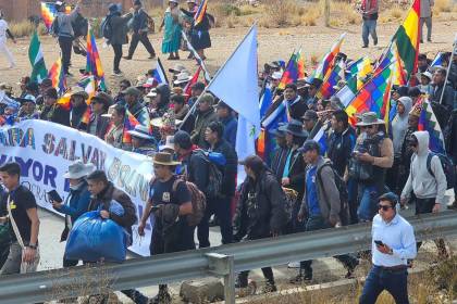 “Si hay muertos es responsabilidad de Arce”: Evo y sus dirigentes anuncian que su marcha continuará pese al bloqueo arcista