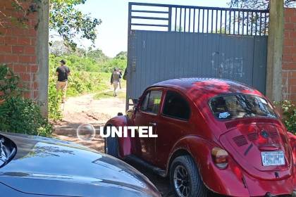 Santa Cruz: Fiscalía precinta dos avionetas halladas en una propiedad en Peji